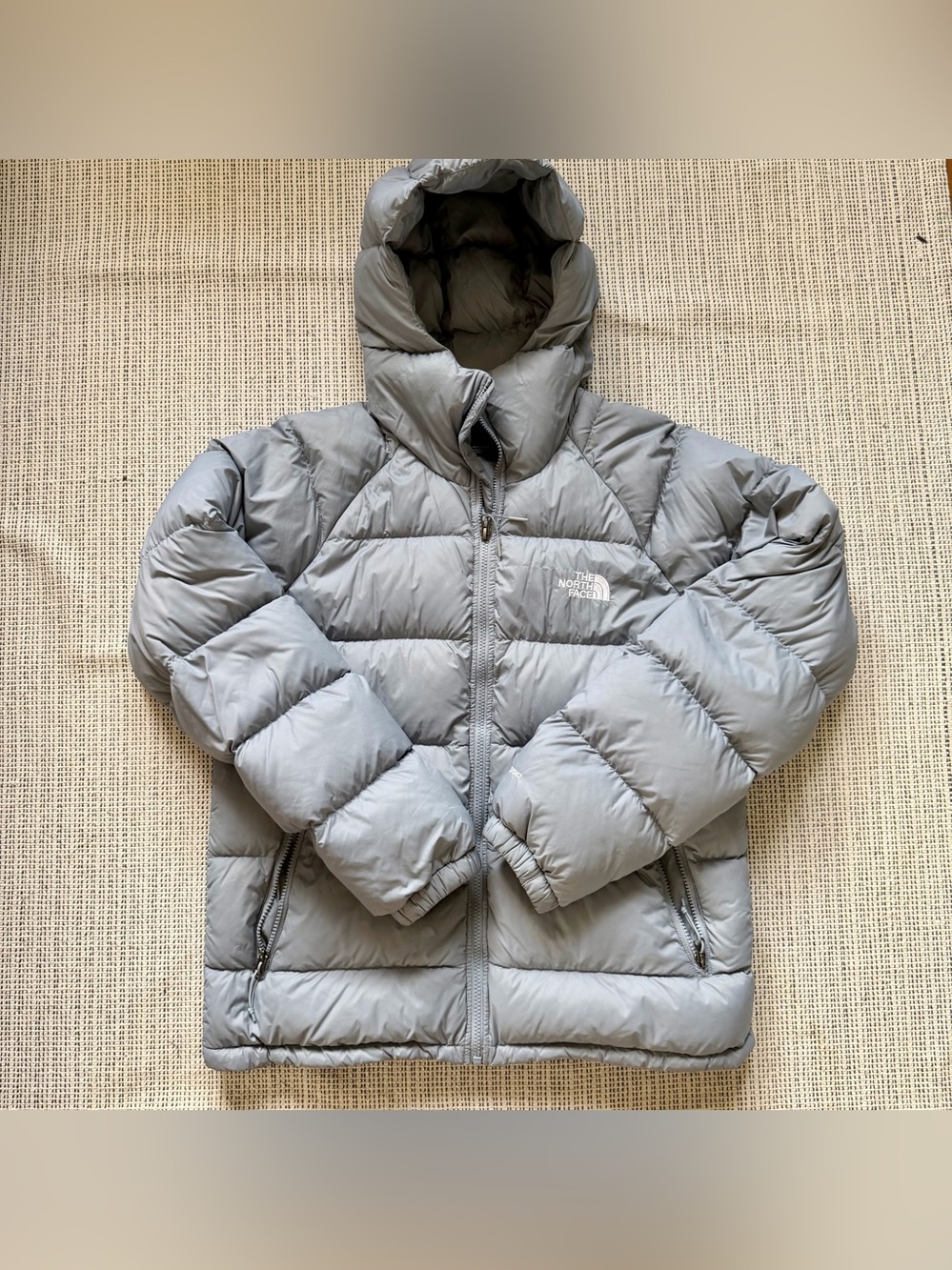 The North Face Men’s Hydrenalite Down Hoodie Tradewinds Grey Medium